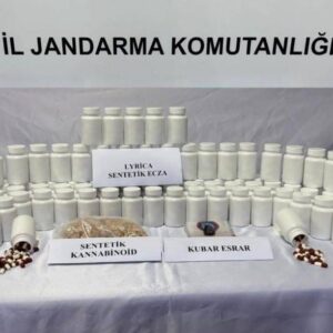 kastamonuda uyusturucu operasyonu 2 tutuklama mY9WepqI