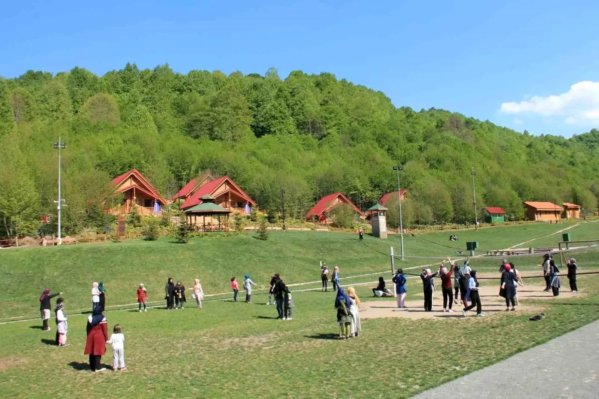Kocaeli’de Gençlere Doğada Unutulmaz Yaz Kampı kocaelide genclere dogada unutulmaz yaz kampi sjEIlapX