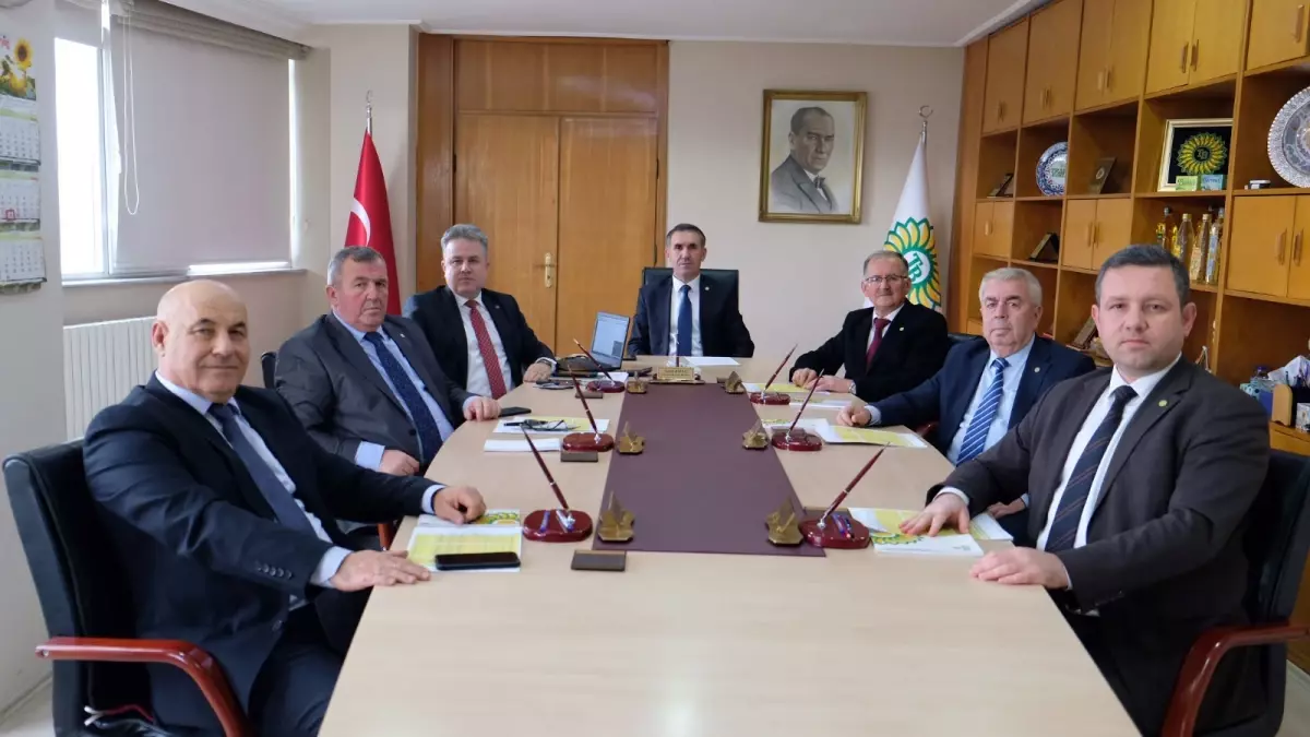 Trakya’da Ayçiçeği Avans Fiyatı 28 Bin Lira trakyada aycicegi avans fiyati 28 bin lira gxlFLXR2