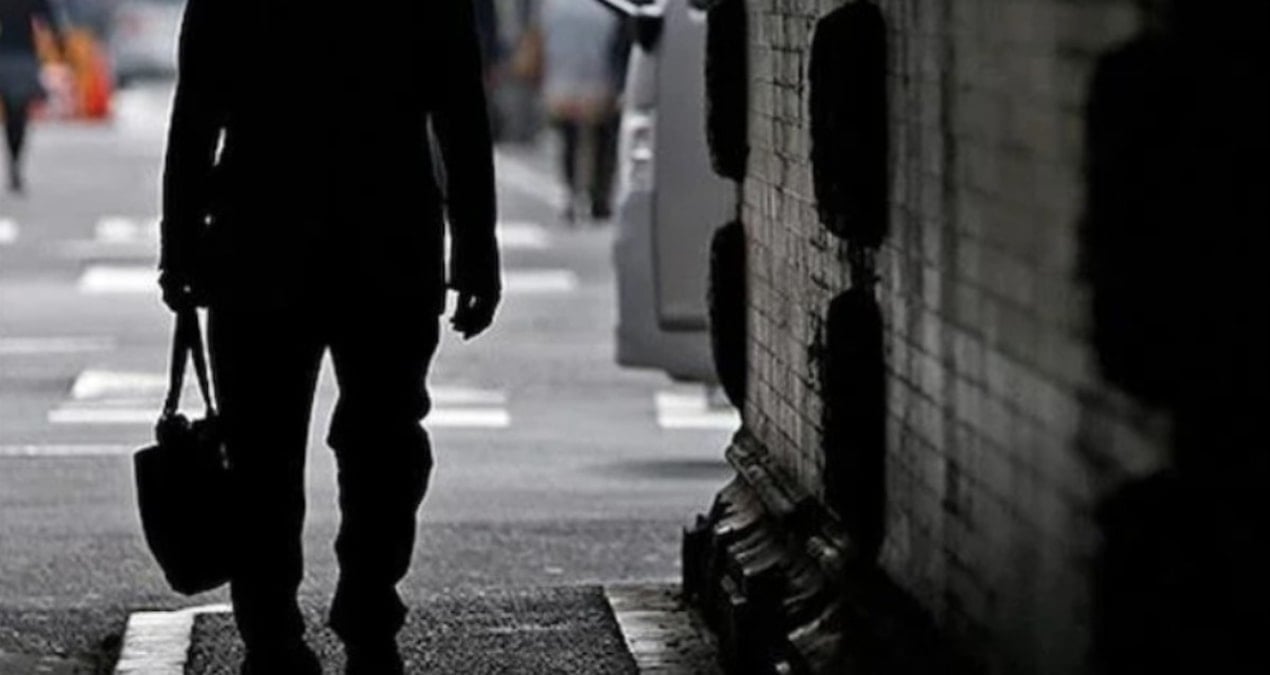 72si birden kepenk indirdi rekor geldi kovulan 18 bin kisi kara kara dusunuyor mPeLdGSC