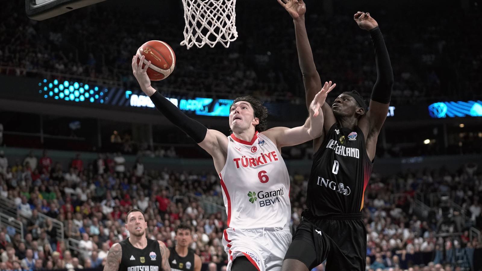 imamoglundan 12 dev adama tesekkur yureginiz rahat olsun siz bizim sampiyonumuzsunuz JmYYr5xK