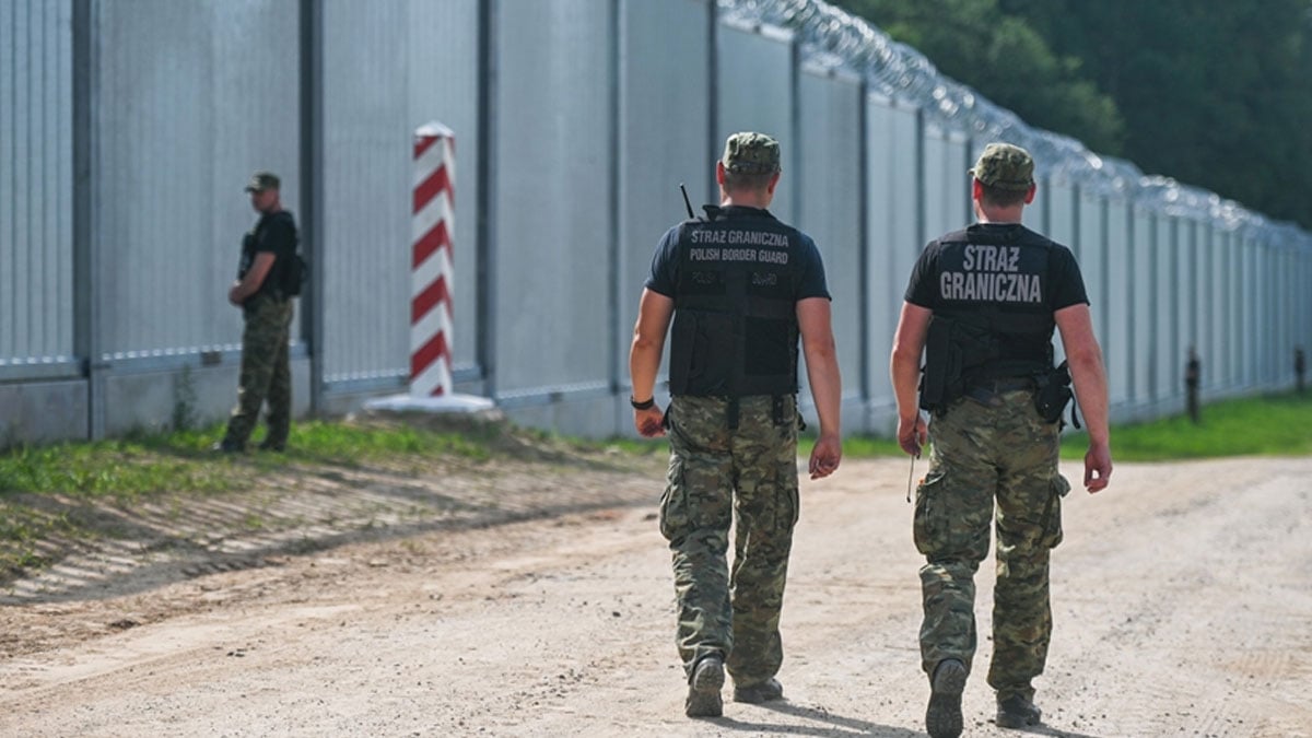 sinirlarini kapatan polonyadan yeni karar hsU17B1m