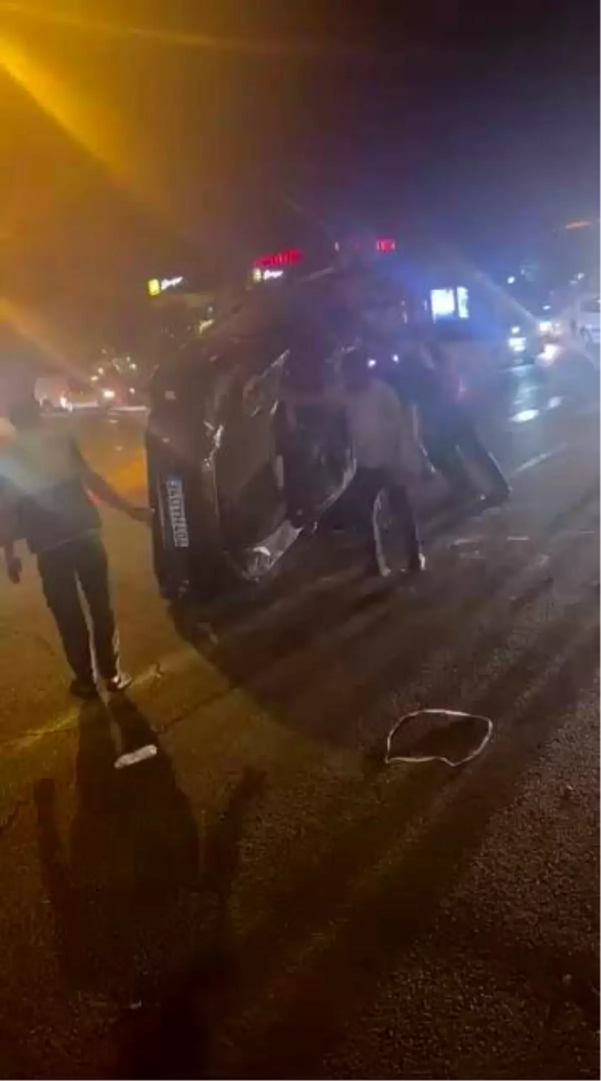 diyarbakirda takla atan aracta 1 yarali OGwK6xqz.jpg