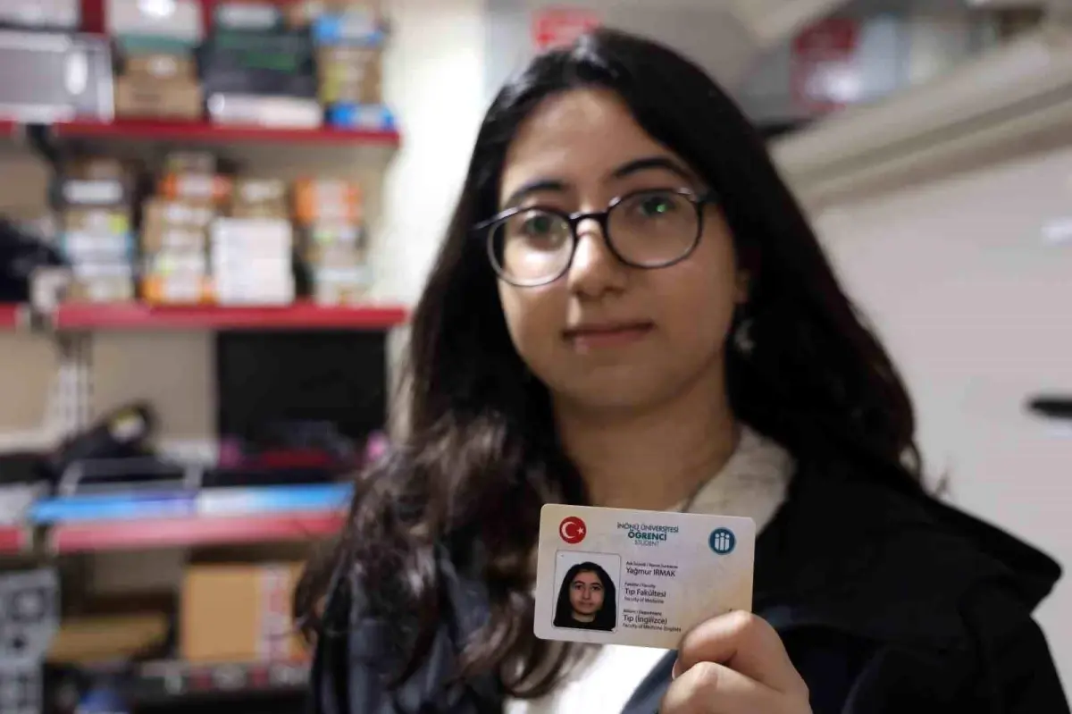 hayalini gerceklestiren yagmur 1lX8B1wH.jpg