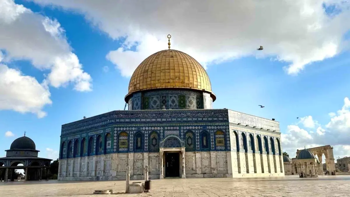 mescid i aksada muslumanlar icin zorlayici kontroller ASOHIUrz.jpg