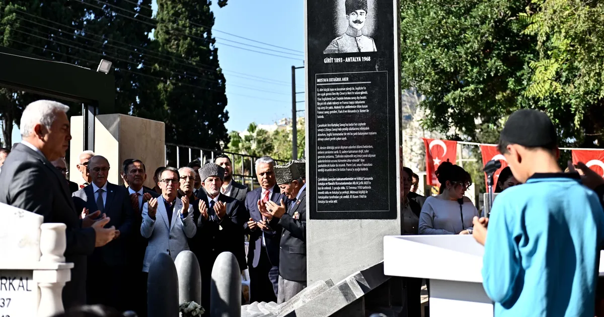 antalya muratpasada topcu yuzbasi aker unutulmadi 7NORLMNn.webp