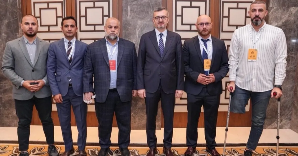 iletisim baskani duran gazzede gorev yapan gazetecilerle bulustu YXEO1DAA.webp