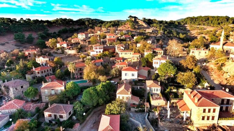 adatepe-koyu-nerede-2026-en-iyi-turizm-koyu-adayi-adatepe-nereye-bagli-3uVjLWfA