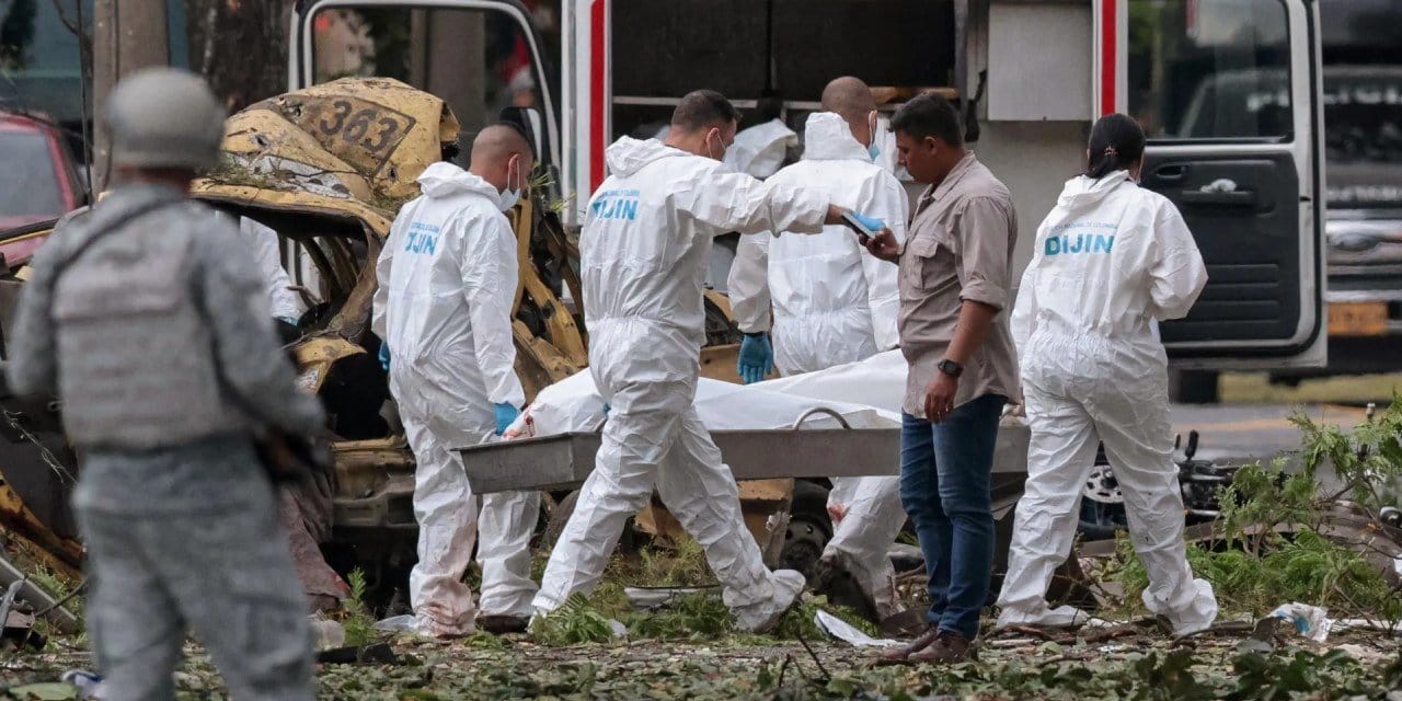 Kolombiya’da Bombalı Saldırı: 5 Çocukla Birlikte 14 Kişi Hayatını Kaybetti