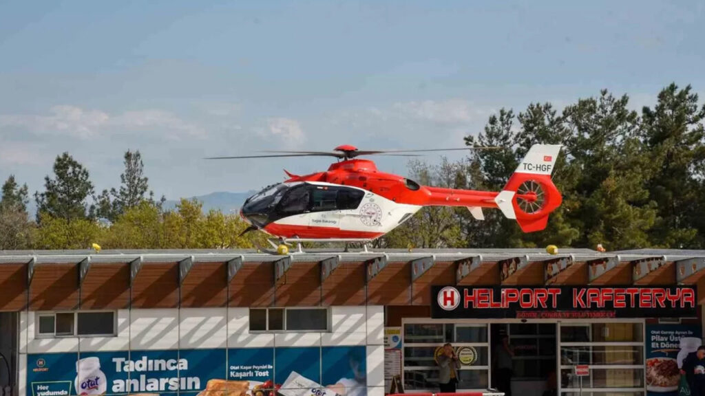 samsunda-nefes-kesen-kurtarma-operasyonu-gokyuzu-baygin-genc-kiz-icin-hareketlendi-Dz7mPVks