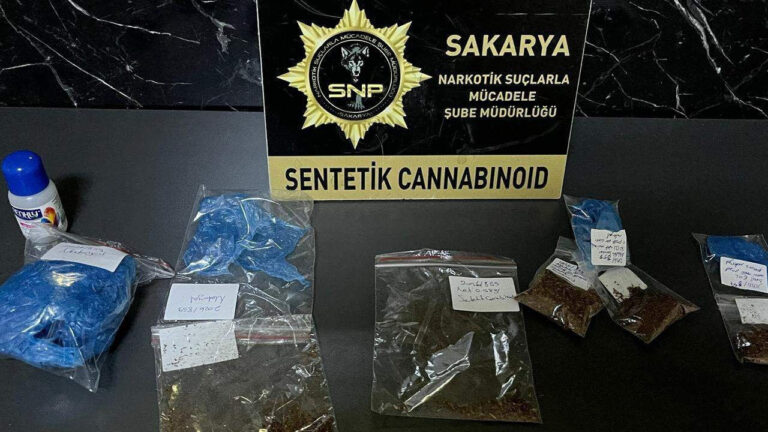 sakaryada-zehir-tacirlerine-operasyon-8nlqgS7O