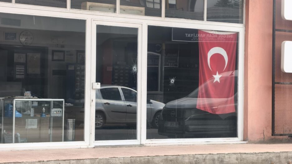 Bursa’da iş yerine kurşun yağmuru! Motosikletli saldırganlar kayıplara karıştı