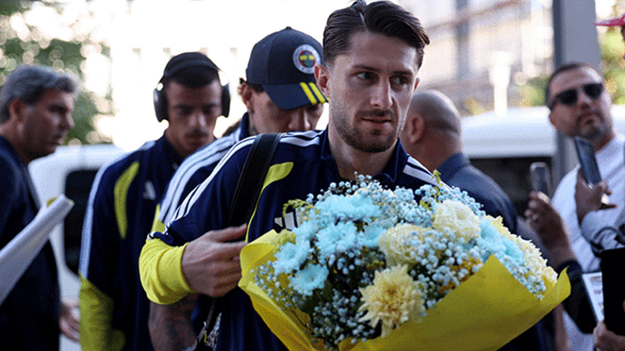 Fenerbahceye polonyada coskulu karsilama aziz yildirim takimi yalniz birakmadi eQxfOOFZ