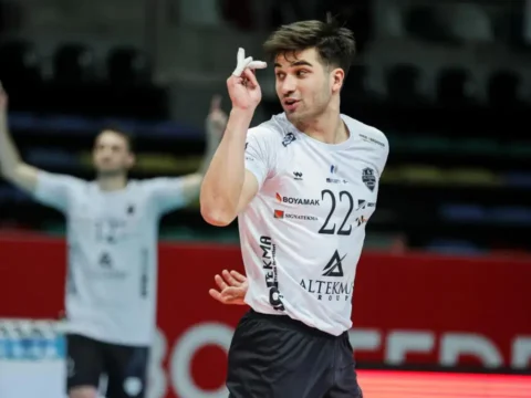Galatasaray emir pinari kadrosuna katti dnaPXm8e